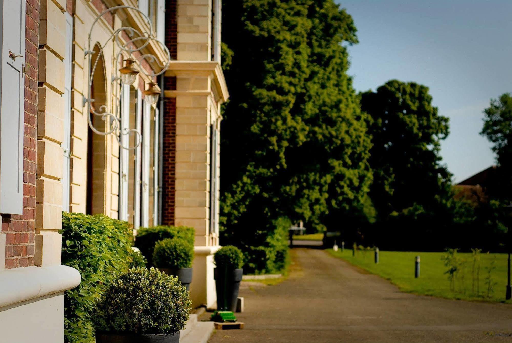 Hotel Chateau De L'Hermitage Pontoise Buitenkant foto